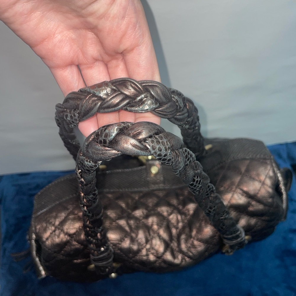 Francesco Biasia Quilted Shoulder Bag - Picture 4 of 17